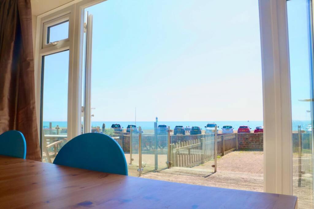 Seaview Beach House Stones Throws From The Sea By Air Premier Seaford Esterno foto